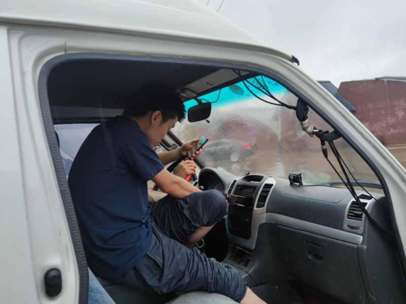 學生餐飲配送車監控系統維保，40余輛餐飲車車載監控恢復正常
