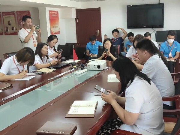 陜西鑫安安防全員參與短視頻剪輯培訓，與時俱進，緊跟時代腳步